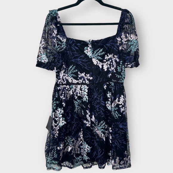 Lulu’s Radiant Love Embroidered Mini Dress NEW Large - Picture 3 of 6